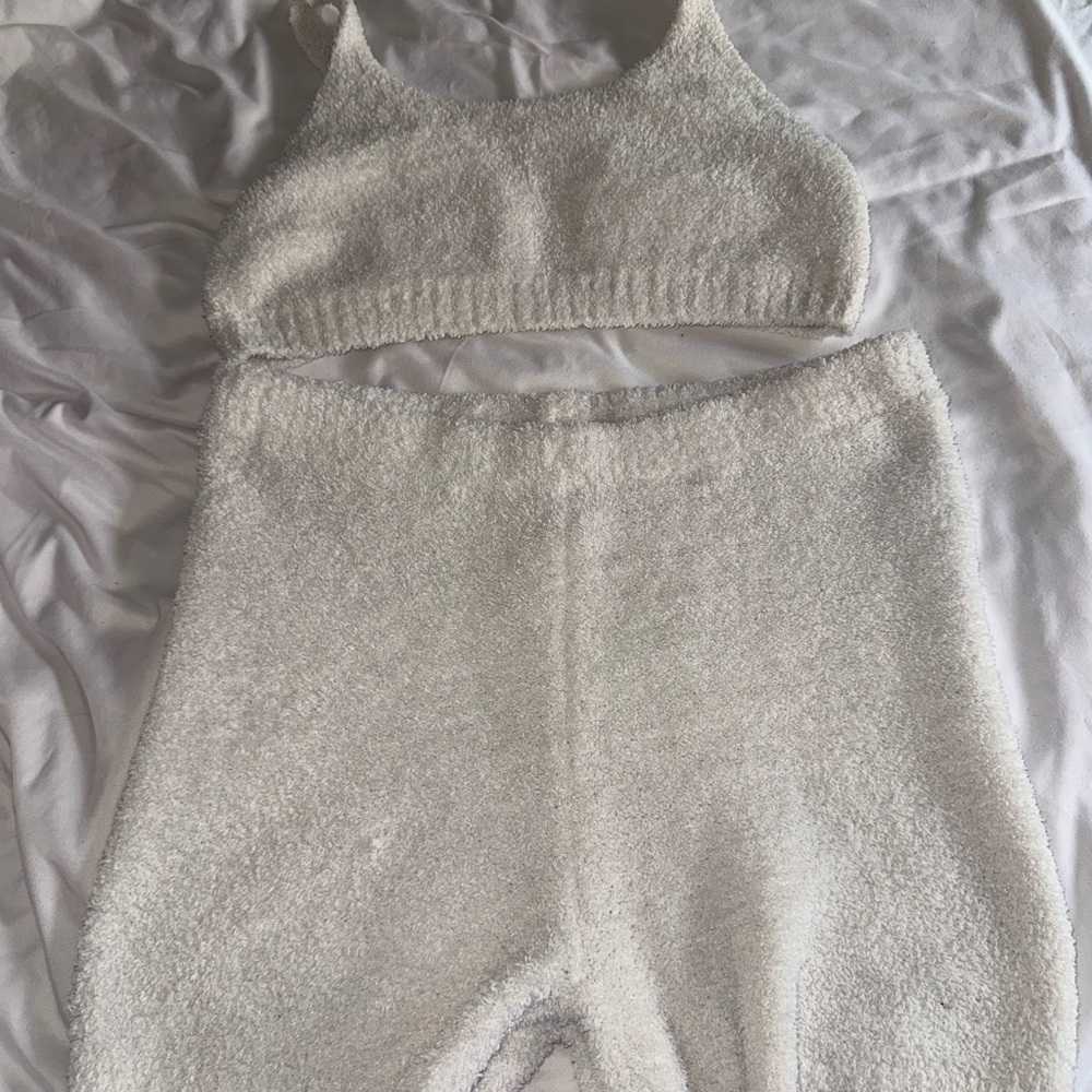 Colsie Soft White Lounge Set